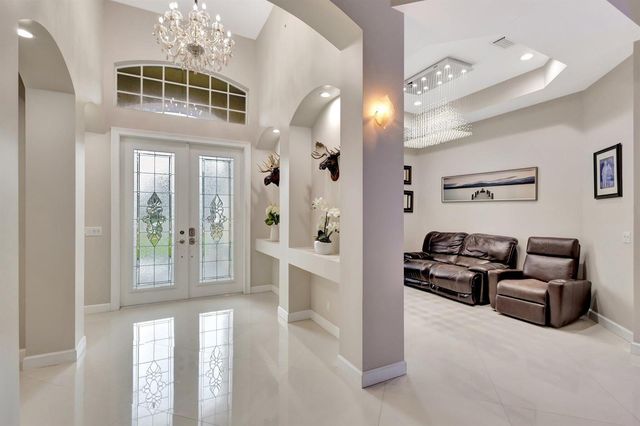 12402 83rd Lane N, West Palm Beach, FL 33412