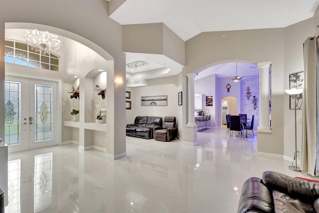12402 83rd Lane N, West Palm Beach, FL 33412