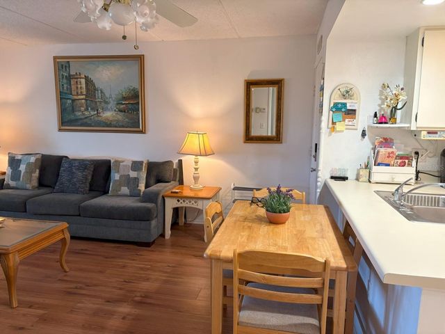 303 MEADOW LANE, Oldsmar, FL 34677