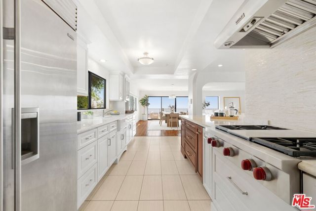 2267 Winona Boulevard, Los Angeles, CA 90027