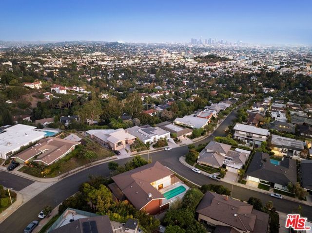 2267 Winona Boulevard, Los Angeles, CA 90027