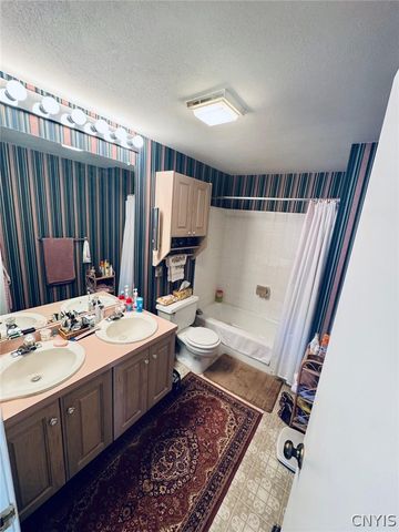 1146 The Park D, Cortlandville, NY 13045