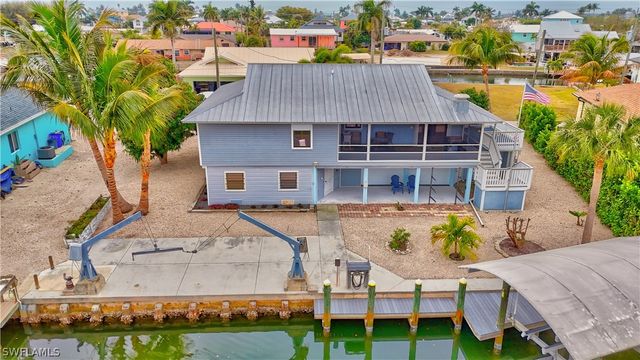 3630 Outrigger LN, St James City, FL 33956