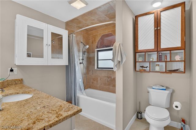 3630 Outrigger LN, St James City, FL 33956