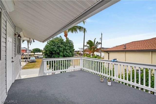 3630 Outrigger LN, St James City, FL 33956