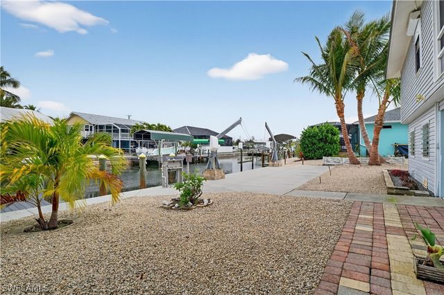 3630 Outrigger LN, St James City, FL 33956