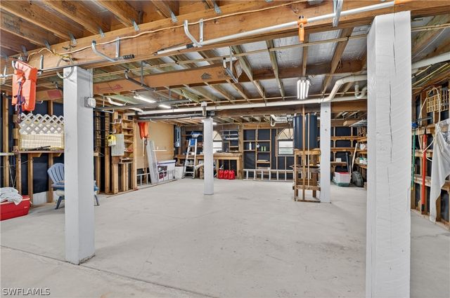 3630 Outrigger LN, St James City, FL 33956