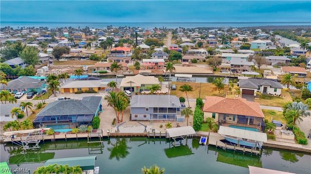 3630 Outrigger LN, St James City, FL 33956