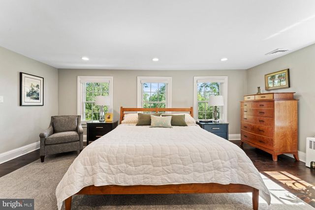 29 BEDENS BROOK RD, Skillman, NJ 08558