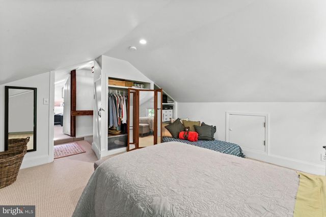 29 BEDENS BROOK RD, Skillman, NJ 08558