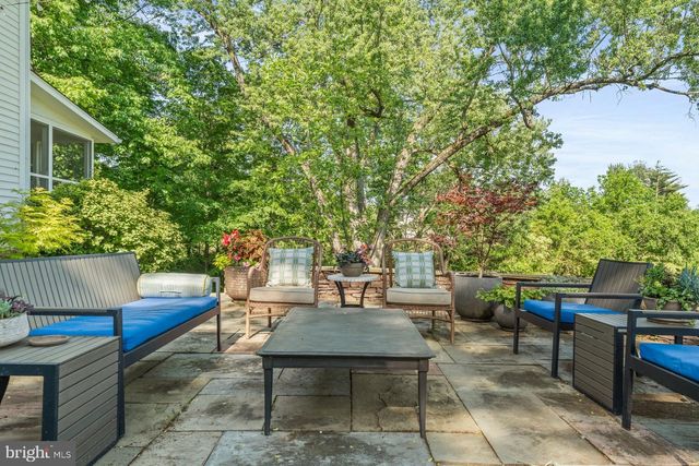 29 BEDENS BROOK RD, Skillman, NJ 08558
