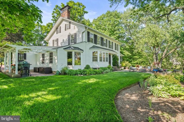 29 BEDENS BROOK RD, Skillman, NJ 08558