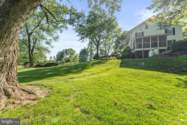 29 BEDENS BROOK RD, Skillman, NJ 08558