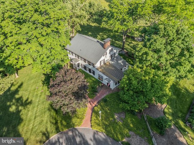 29 BEDENS BROOK RD, Skillman, NJ 08558