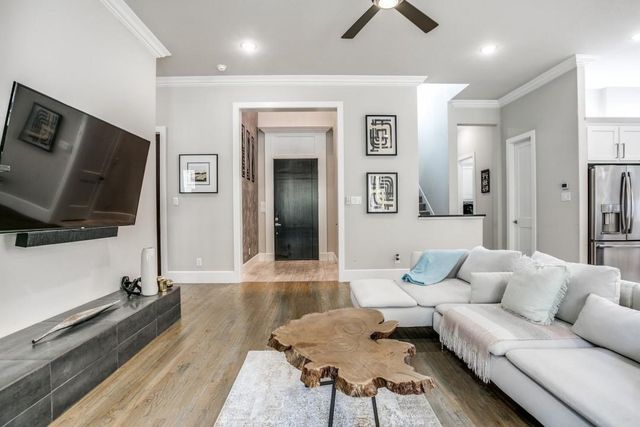 6813 Woodland Hills Drive, North Richland Hills, TX 76182