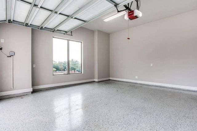 6813 Woodland Hills Drive, North Richland Hills, TX 76182