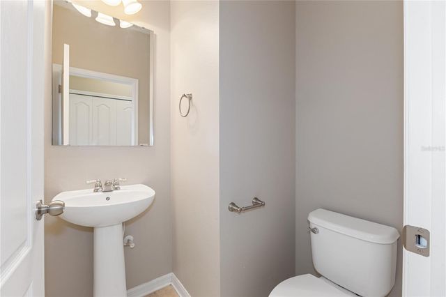 506 RAINBOW SPRINGS LOOP, Groveland, FL 34736