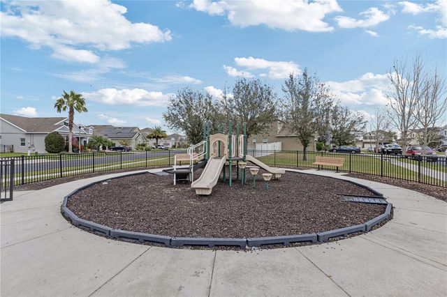 506 RAINBOW SPRINGS LOOP, Groveland, FL 34736