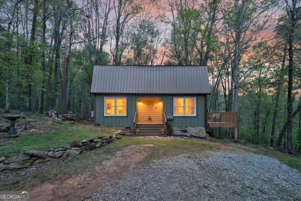 44 Acorn Trail, Cleveland, GA 30528