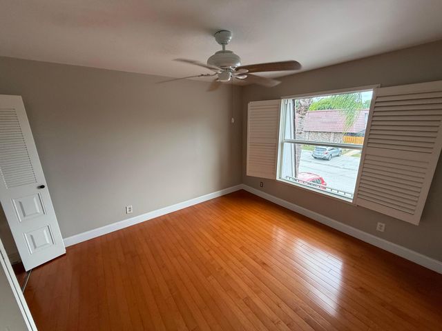 7585 Courtyard Run W, Boca Raton, FL 33433