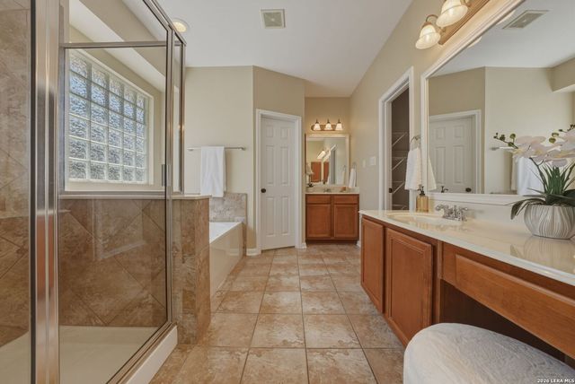 16106 Ponderosa Pass, Helotes, TX 78023