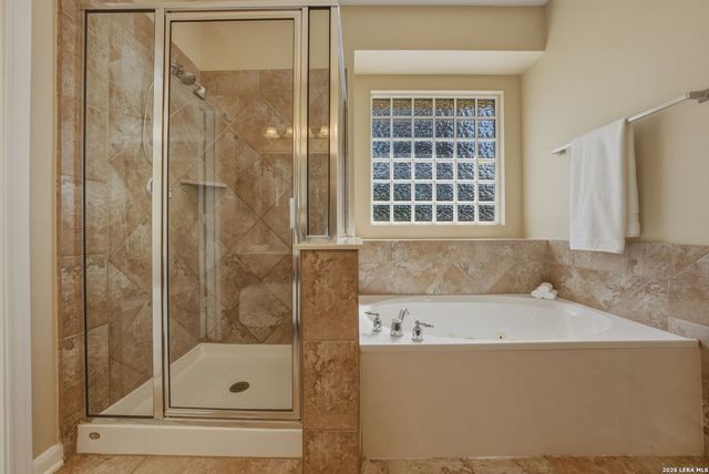 16106 Ponderosa Pass, Helotes, TX 78023