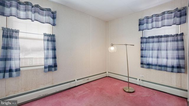 1902 TRENTON AVE, Bristol, PA 19007