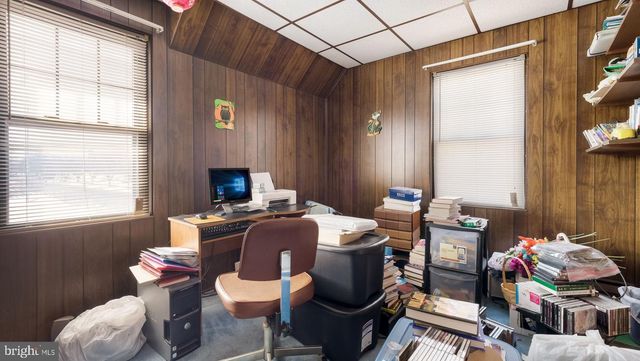 1902 TRENTON AVE, Bristol, PA 19007