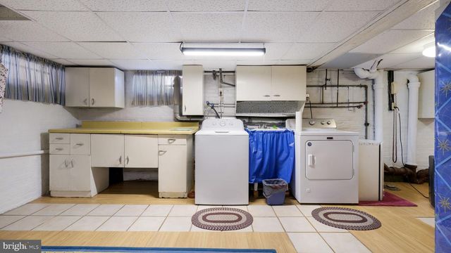 1902 TRENTON AVE, Bristol, PA 19007