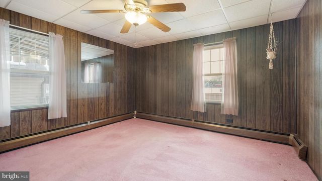 1902 TRENTON AVE, Bristol, PA 19007