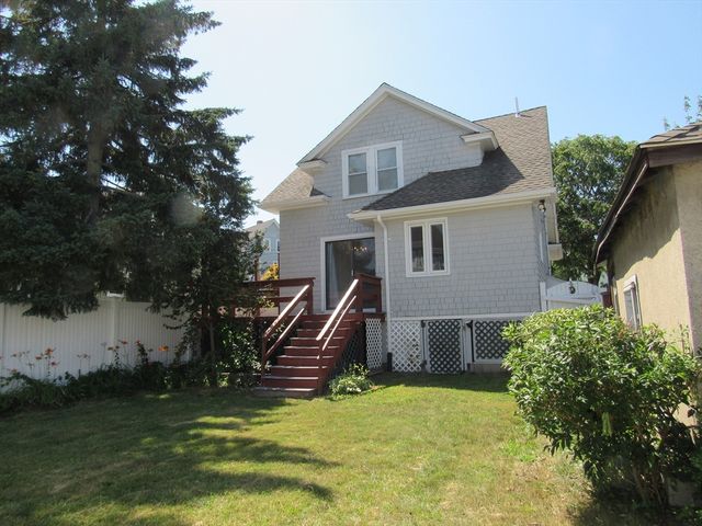 49 Vassall St, Quincy, MA 02170