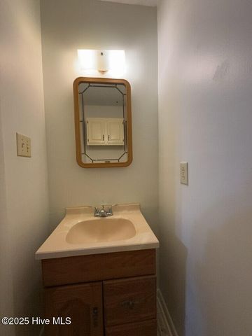 110 Birch Road, Jacksonville, NC 28546