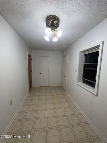 110 Birch Road, Jacksonville, NC 28546