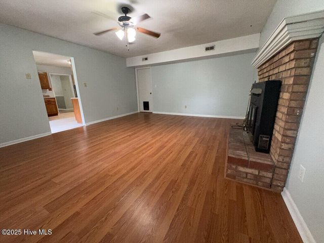 110 Birch Road, Jacksonville, NC 28546