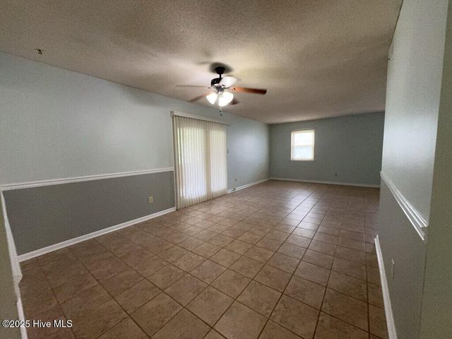 110 Birch Road, Jacksonville, NC 28546