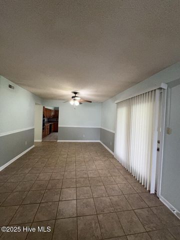 110 Birch Road, Jacksonville, NC 28546