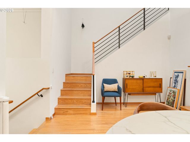 1420 Ne 16TH Ave, Portland, OR 97232