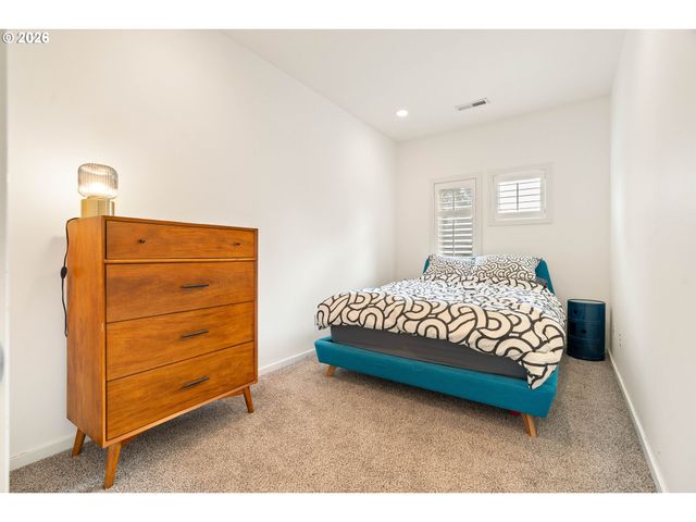 1420 Ne 16TH Ave, Portland, OR 97232