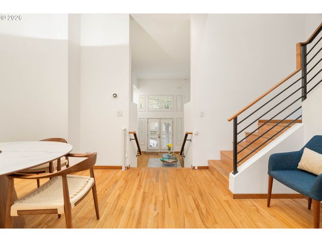 1420 Ne 16TH Ave, Portland, OR 97232