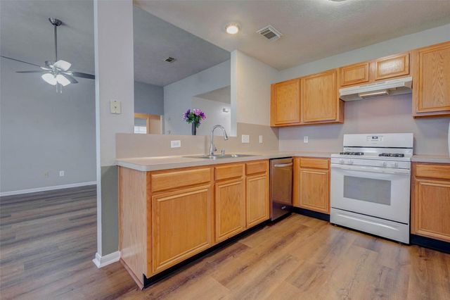 18114 Noble Forest Drive, Humble, TX 77346