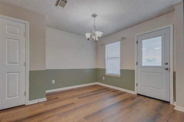 18114 Noble Forest Drive, Humble, TX 77346