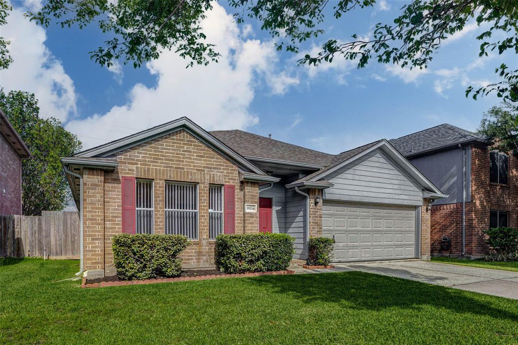 18114 Noble Forest Drive, Humble, TX 77346
