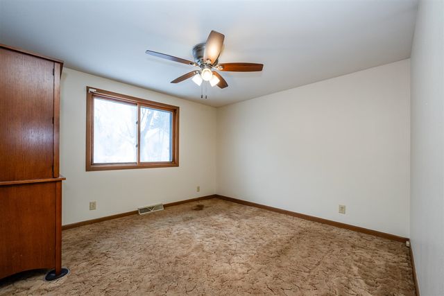 12843 S Wolcott Avenue, Sawyer, MI 49125