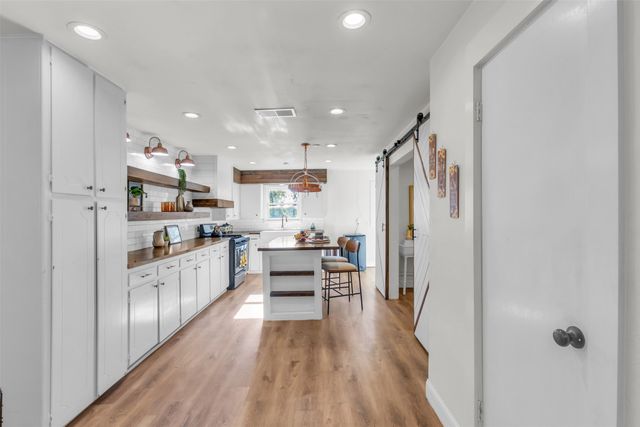 603 Lilly Street, Cleburne, TX 76033