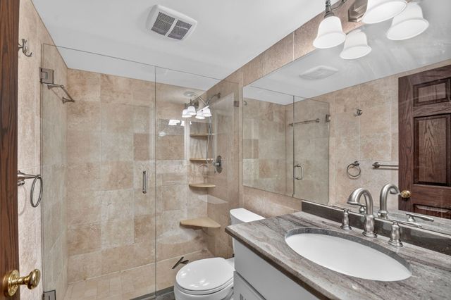 102 Half Moon Circle F2, Hypoluxo, FL 33462
