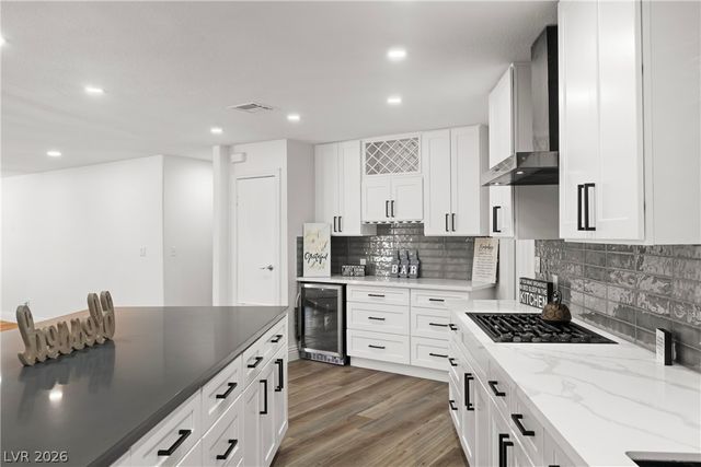 1132 Eastridge Way, Las Vegas, NV 89110
