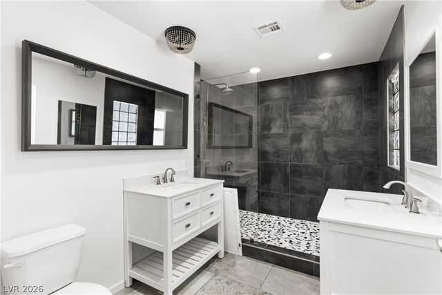 1132 Eastridge Way, Las Vegas, NV 89110