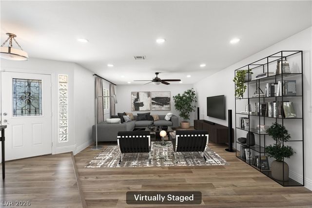 1132 Eastridge Way, Las Vegas, NV 89110