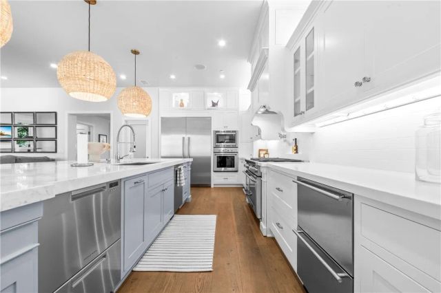 817 Main Street, Huntington Beach, CA 92648