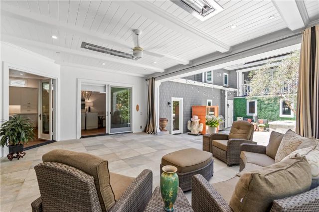 817 Main Street, Huntington Beach, CA 92648